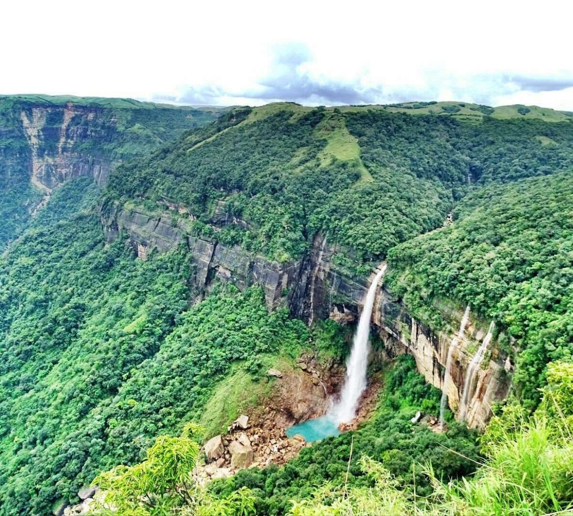 Meghalaya Nohkalikai Falls